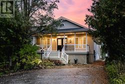 46 WILLIAM AVENUE  Wasaga Beach, ON L9Z 2X3