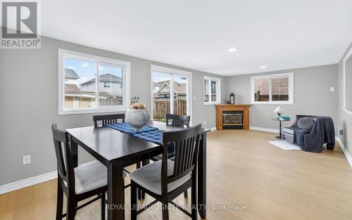 30 Bridlewreath Street, Kitchener, ON - Indoor Photo Showing Dining Room