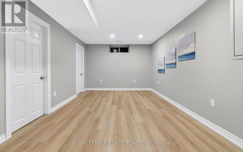 30 Bridlewreath Street, Kitchener, ON - Indoor