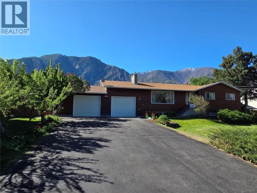 723 3rd Avenue  Keremeos, BC V0X 1N2