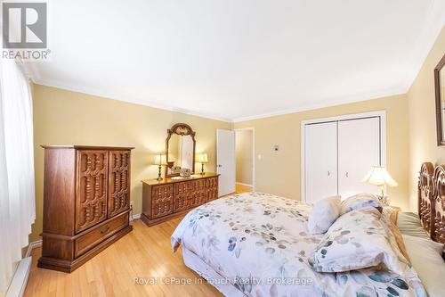 Bedroom #2 - 756 Champlain Road, Tiny, ON - Indoor Photo Showing Bedroom