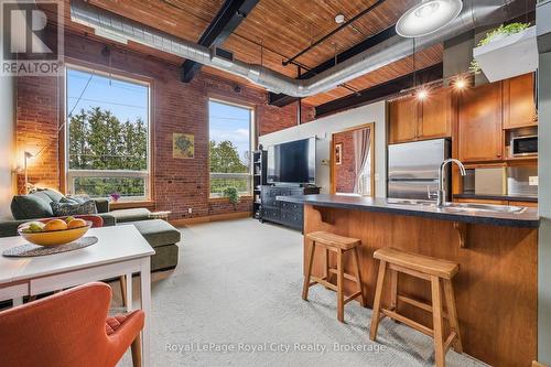 227 - 26 ONTARIO STREET  Guelph (St. Patrick's Ward), ON N1E 7K1