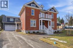 8946 CREDITVIEW Road  Brampton, ON L6Y 0G4