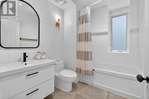 142 Florence Street, Ottawa, ON - Indoor Photo Showing Bathroom