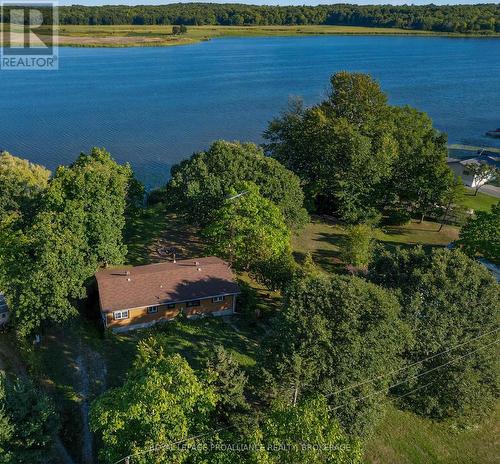 225 JOHNSON BAY LANE  Frontenac Islands (The Islands), ON K7G 2V6