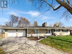 7 EASTWOOD PARK DRIVE  Belleville (Belleville Ward), ON K8N 1W3