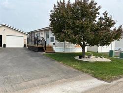 37 Bluebird Crescent Brandon, MB R7C 1E3