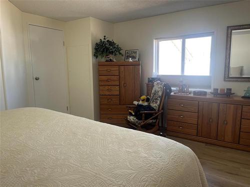 37 Bluebird Crescent, Brandon, MB - Indoor Photo Showing Bedroom