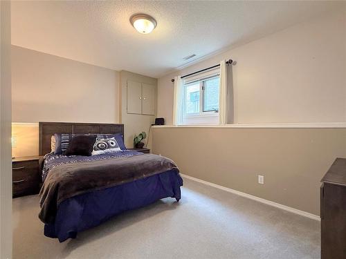 32 Willow Place, Brandon, MB - Indoor Photo Showing Bedroom