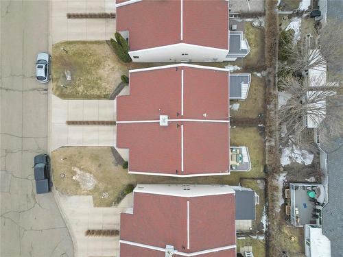 32 Willow Place, Brandon, MB -  With Exterior