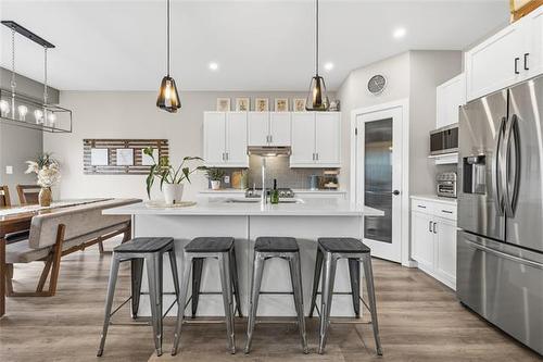 37 Mccrindle Bay, Winnipeg, MB 