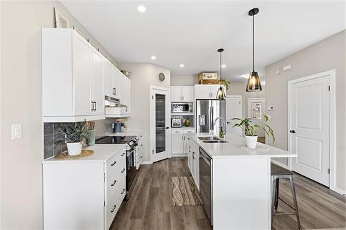 37 Mccrindle Bay, Winnipeg, MB 