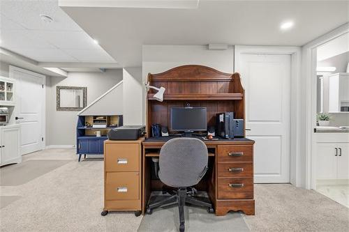 37 Mccrindle Bay, Winnipeg, MB 