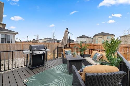 37 Mccrindle Bay, Winnipeg, MB 