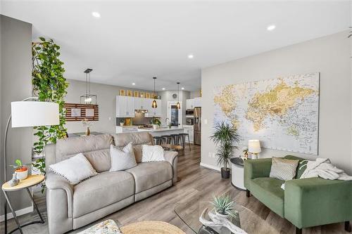 37 Mccrindle Bay, Winnipeg, MB 