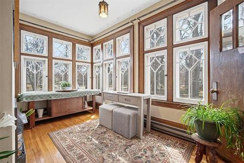 299 Yale Ave, Winnipeg, MB 