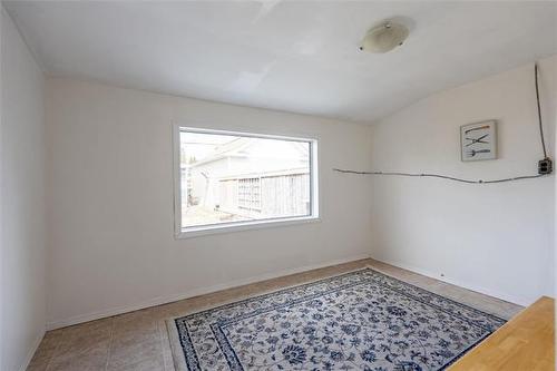 575 Castle Ave, Winnipeg, MB 