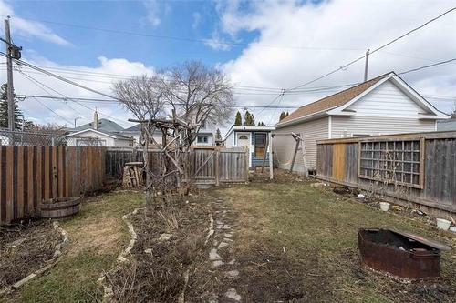 575 Castle Ave, Winnipeg, MB 