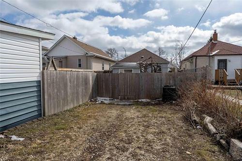 575 Castle Ave, Winnipeg, MB 