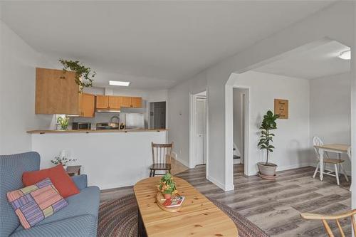 575 Castle Ave, Winnipeg, MB 