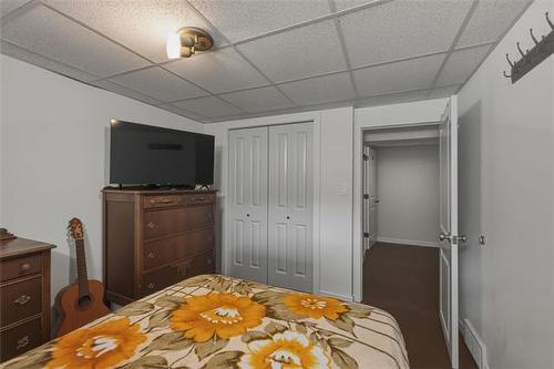 8 Agate Bay, Winnipeg, MB 