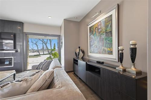 131 Pinehurst Cr, Winnipeg, MB 