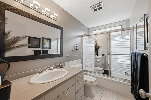 131 Pinehurst Cr, Winnipeg, MB 