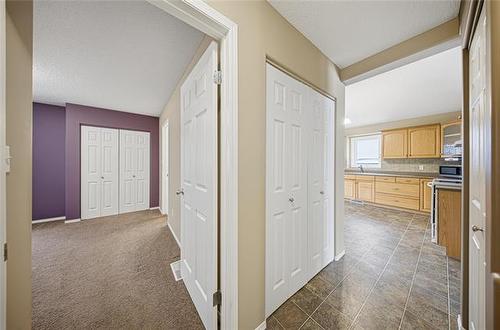 59 Peter Sosiak Bay, Winnipeg, MB 