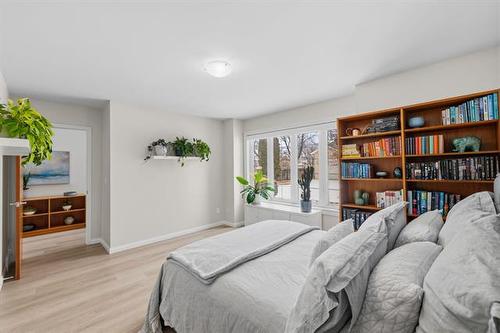 1-30 Victor Lewis Dr, Winnipeg, MB 