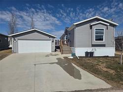22 SUNSET CR  Sanford, MB R0G 2J0