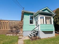 550 Cumberland Street N Thunder Bay, ON P7A 4S3