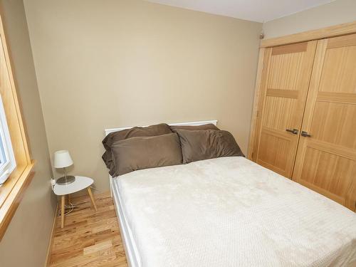 333 Ruby Crescent, Thunder Bay, ON 