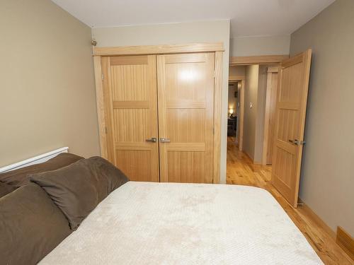 333 Ruby Crescent, Thunder Bay, ON 