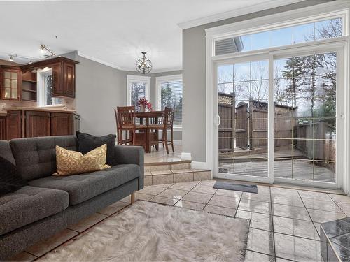 144 Pinewood Crescent, Dartmouth, NS - Indoor Photo Showing Living Room
