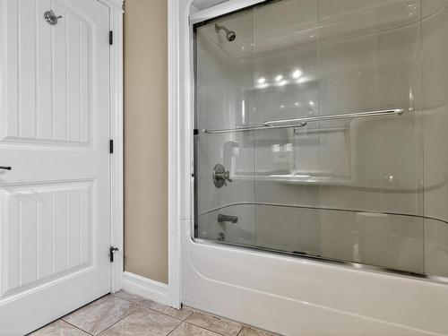 144 Pinewood Crescent, Dartmouth, NS - Indoor Photo Showing Bathroom