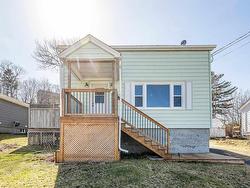 10 Margate Drive  Armdale, NS B3P 1N6