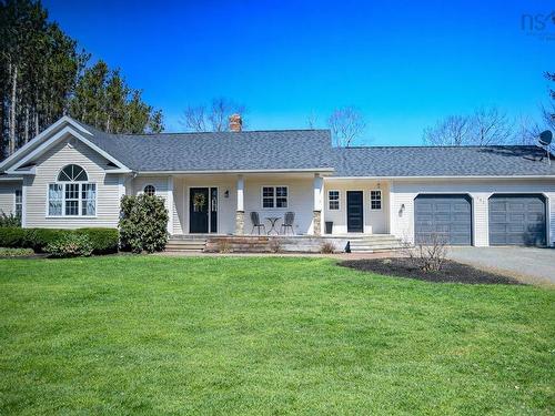 665 Maple Street  East Berwick, NS B0P 1E0