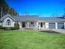 665 Maple Street East Berwick, NS B0P 1E0