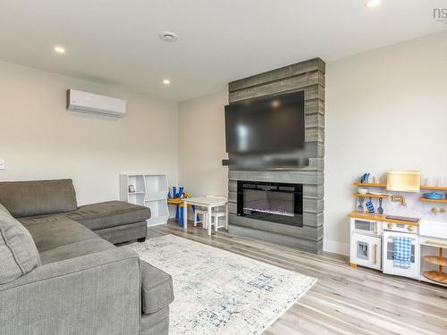 61 Flatrock Crescent, Beechville, NS 