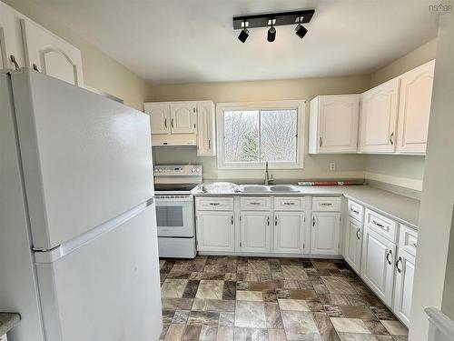 381 Arklow Drive, Cole Harbour, NS 