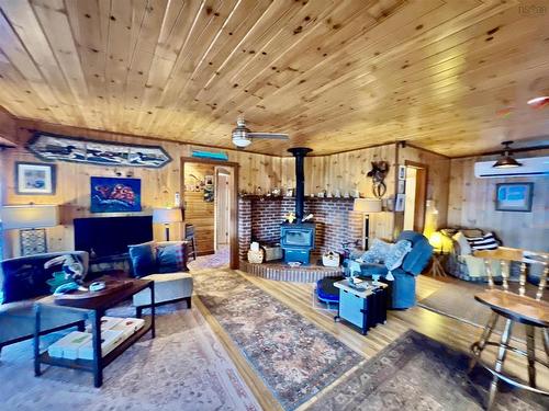 7 Lances Lane, D'Escousse, NS 