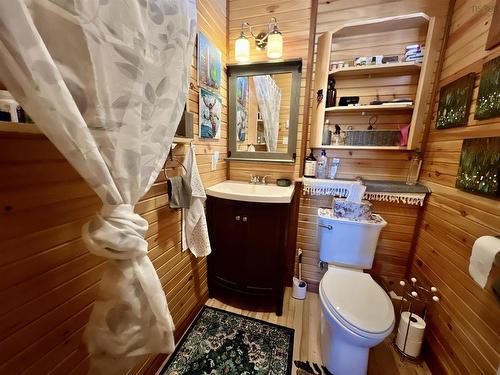 7 Lances Lane, D'Escousse, NS 
