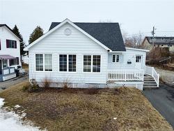 570 Stout Bathurst, NB E2A 2P3