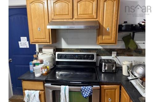 6411 6413 6415 Quinpool Road, Halifax, NS - Indoor Photo Showing Kitchen