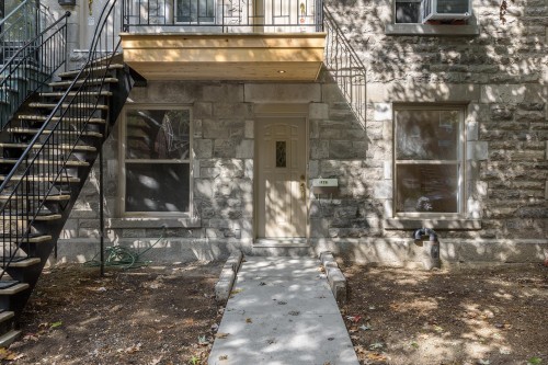 Front of Structure - 1667 Rue Marie-Anne E., Montréal (Le Plateau-Mont-Royal), QC - 