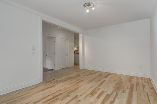 Living Room - 1667 Rue Marie-Anne E., Montréal (Le Plateau-Mont-Royal), QC - Indoor Photo Showing Other Room