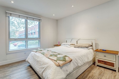 Chambre à coucher - 203-2625 Rue Rufus-Rockhead, Montréal (Le Sud-Ouest), QC - Indoor Photo Showing Bedroom