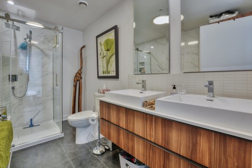 Bathroom - 206-150 Ch. De La Grande-Côte, Boisbriand, QC - Indoor Photo Showing Bathroom