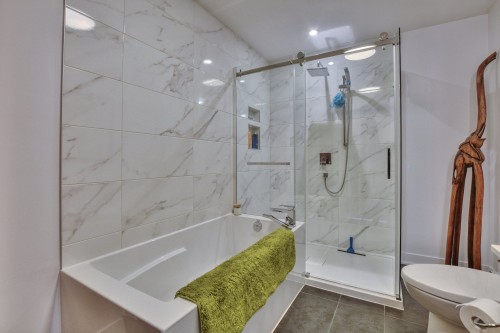 Bathroom - 206-150 Ch. De La Grande-Côte, Boisbriand, QC - Indoor Photo Showing Bathroom