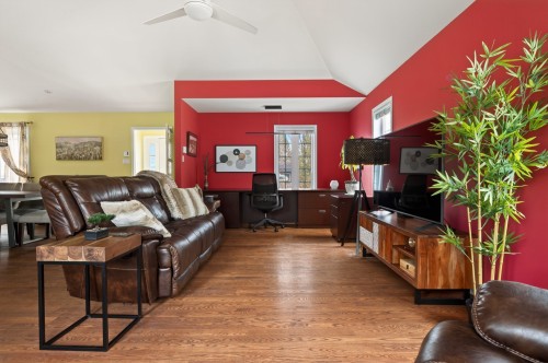 Living Room - 416 Rue De La Brise, Saint-Lin/Laurentides, QC - Indoor Photo Showing Living Room
